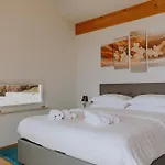 Villa Albachiara, Private Luxury With Private Pool And View Gardone Riviera