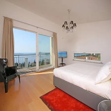Villa Albachiara, Private Luxury With Private Pool And View